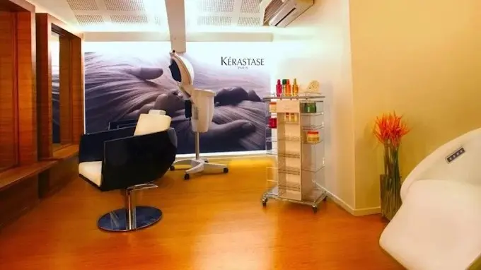 LYS Salon Kérastase hair care room